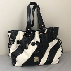 AUTHENTIC Dooney & Burke Medium Chiara Bag